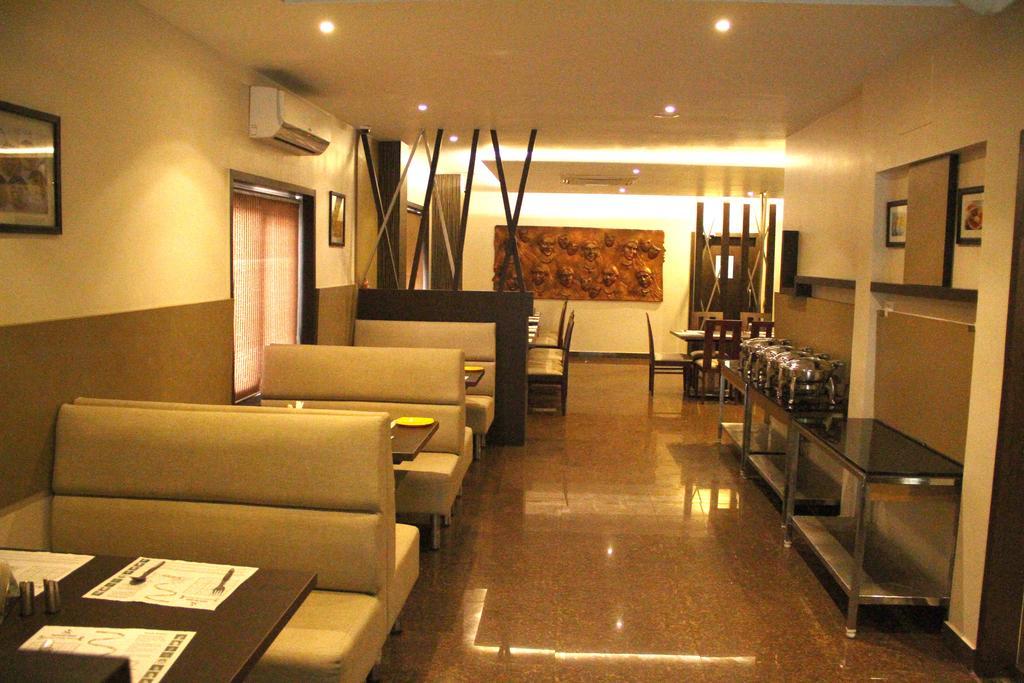 Hotel Srm Grands Chennai Bagian luar foto